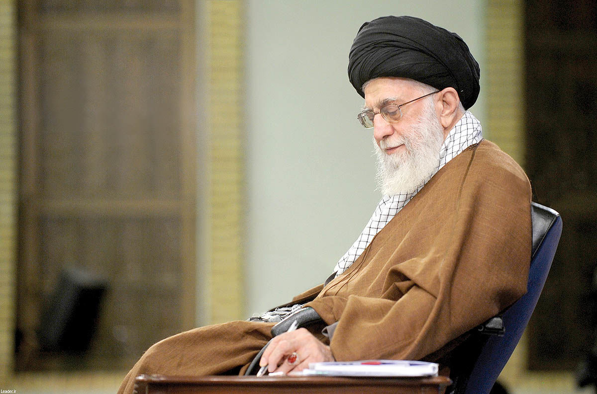 مقام معظم رهبری سیاست‌های کلی برنامه هفتم توسعه را ابلاغ کردند نقشه راه اقتصاد ایران