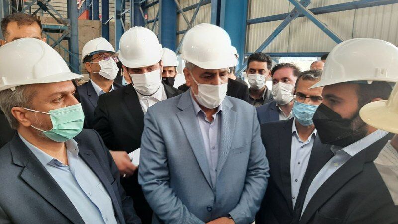 وزیر صنعت مشکلات راه‌اندازی کارخانه ذوب آهن شاهرود را بررسی کرد