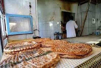 مدیرکل هماهنگی آرد و نان شرکت بازرگانی دولتی اعلام کرد:  نرخ آرد یارانه‌ای دلیل تفاوت قیمت نان در نانوایی‌ها