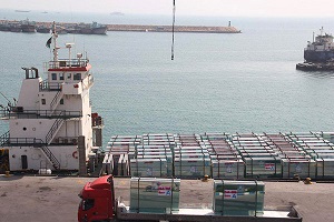 صادرات چین به ایران نصف شد