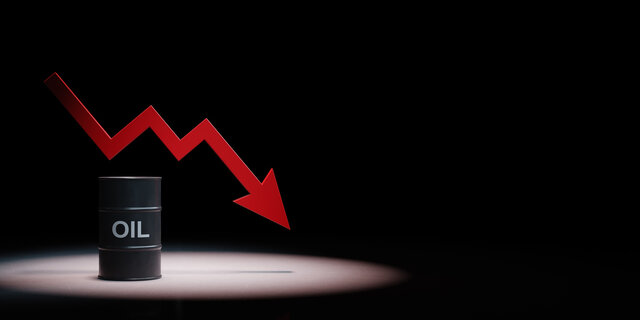 نفت آمریکا به پایین ۸۵ دلار سقوط کرد