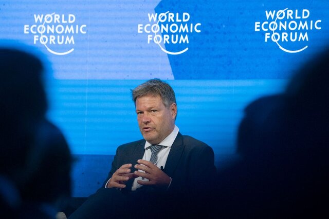 وزیر اقتصاد آلمان: تحریم نفت روسیه تا چند روز دیگر تصویب می‌شود