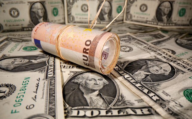 دلار صدرنشین ارزهای جهان شد