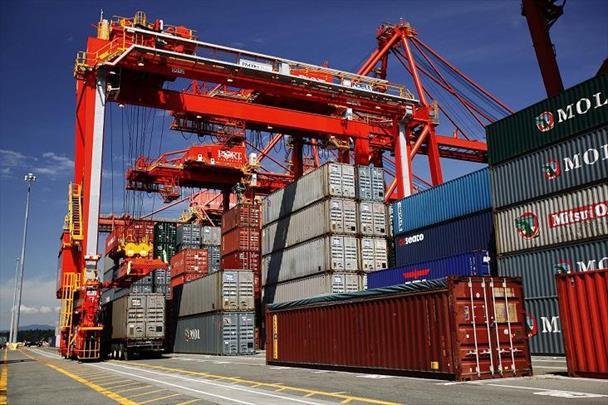 رییس‌کل گمرک ایران اعلام کرد؛ افزایش ۲۱ درصدی صادرات در پنج ماهه امسال