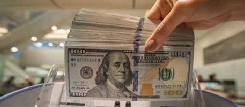 رییس اتاق بازرگانی ایران و چین : ارز ۴۲۰۰ تومانی فساد را در کشور گسترش داد/ ارز باید تک نرخی شود